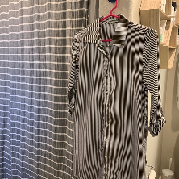 Dresses and tunic - Picture 5 of 10